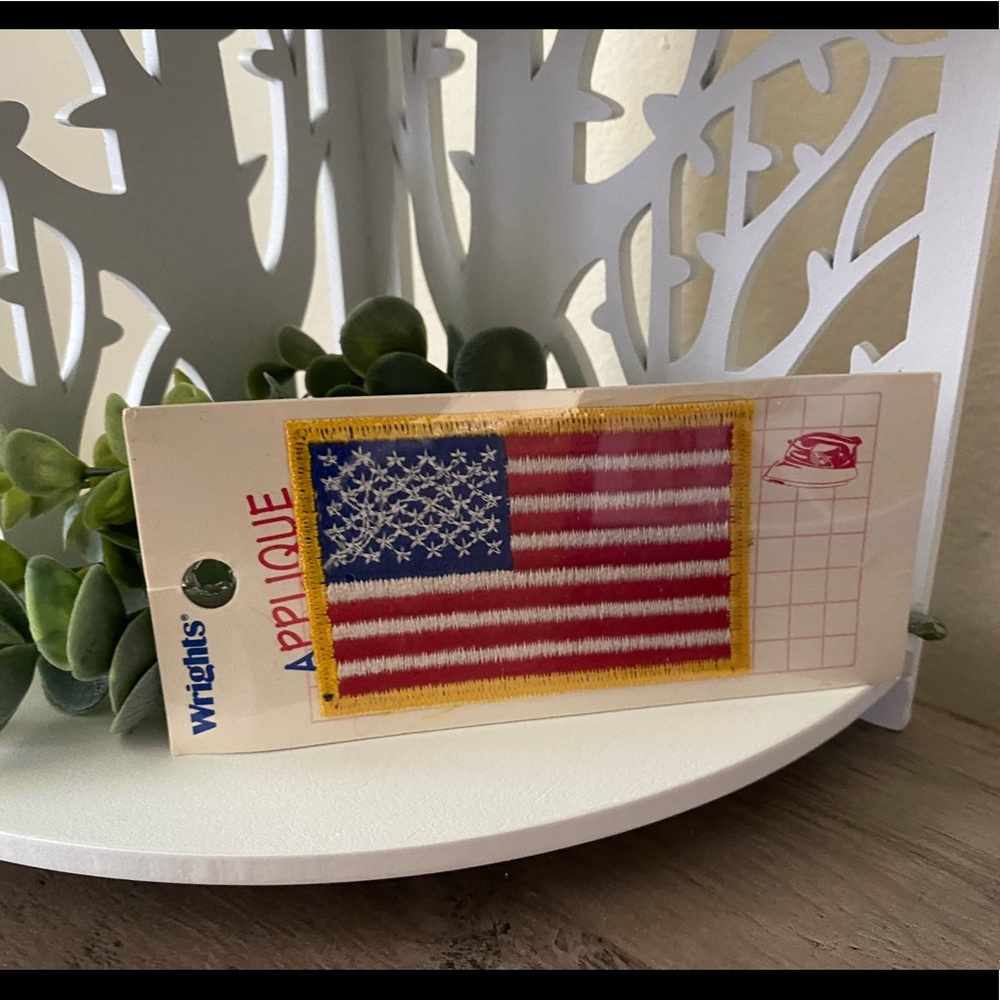 New Vintage 90s Wrights American Flag patch